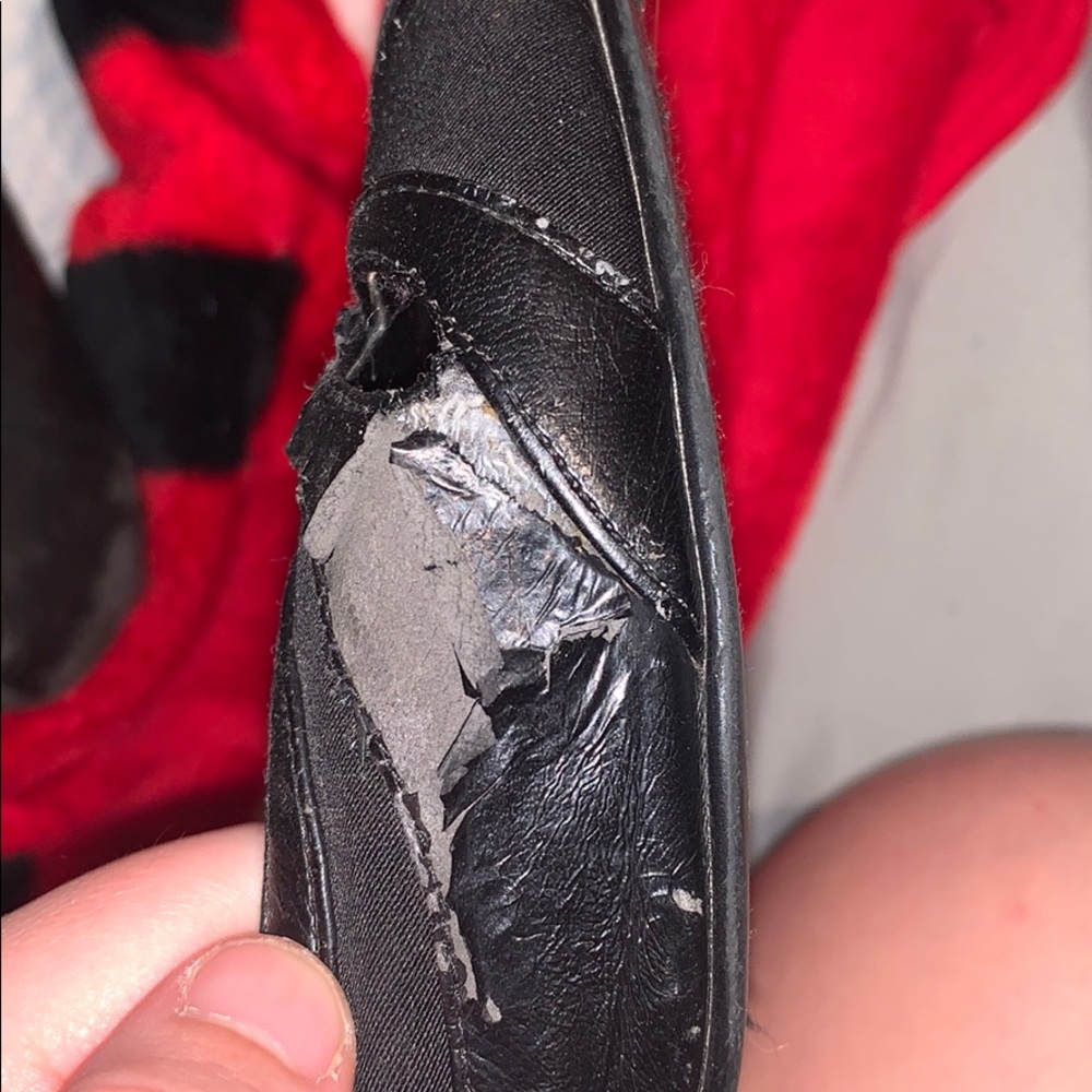 Heels - Picture 4 of 4